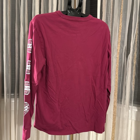 American Eagle long sleeve - Picture 2 of 2